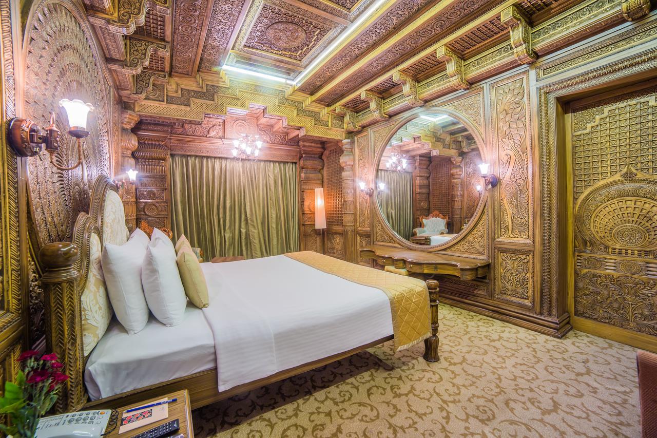 Ramoji Film City- Sitara Luxury Hotel Pedda Ambarpet Exteriör bild