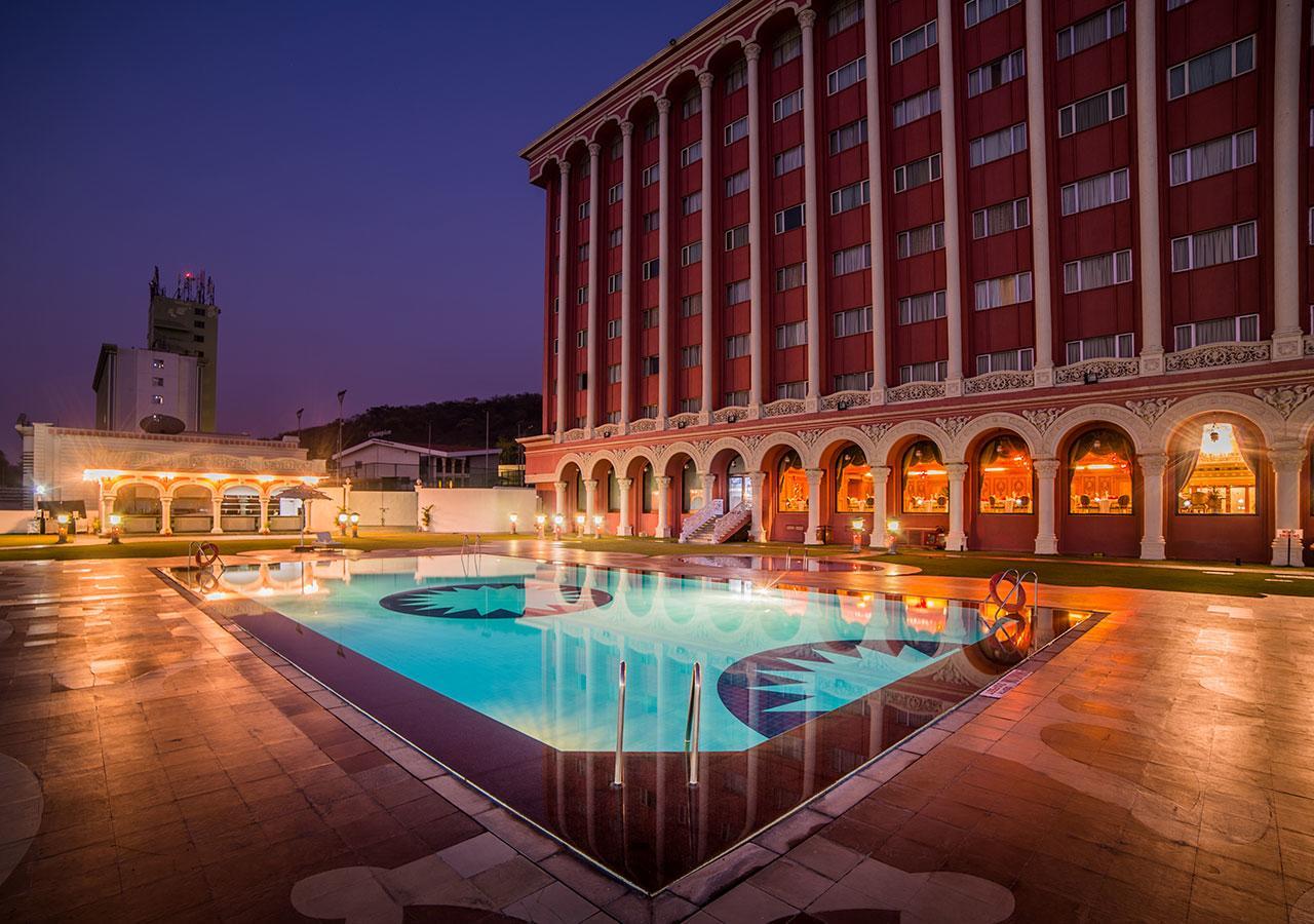 Ramoji Film City- Sitara Luxury Hotel Pedda Ambarpet Exteriör bild